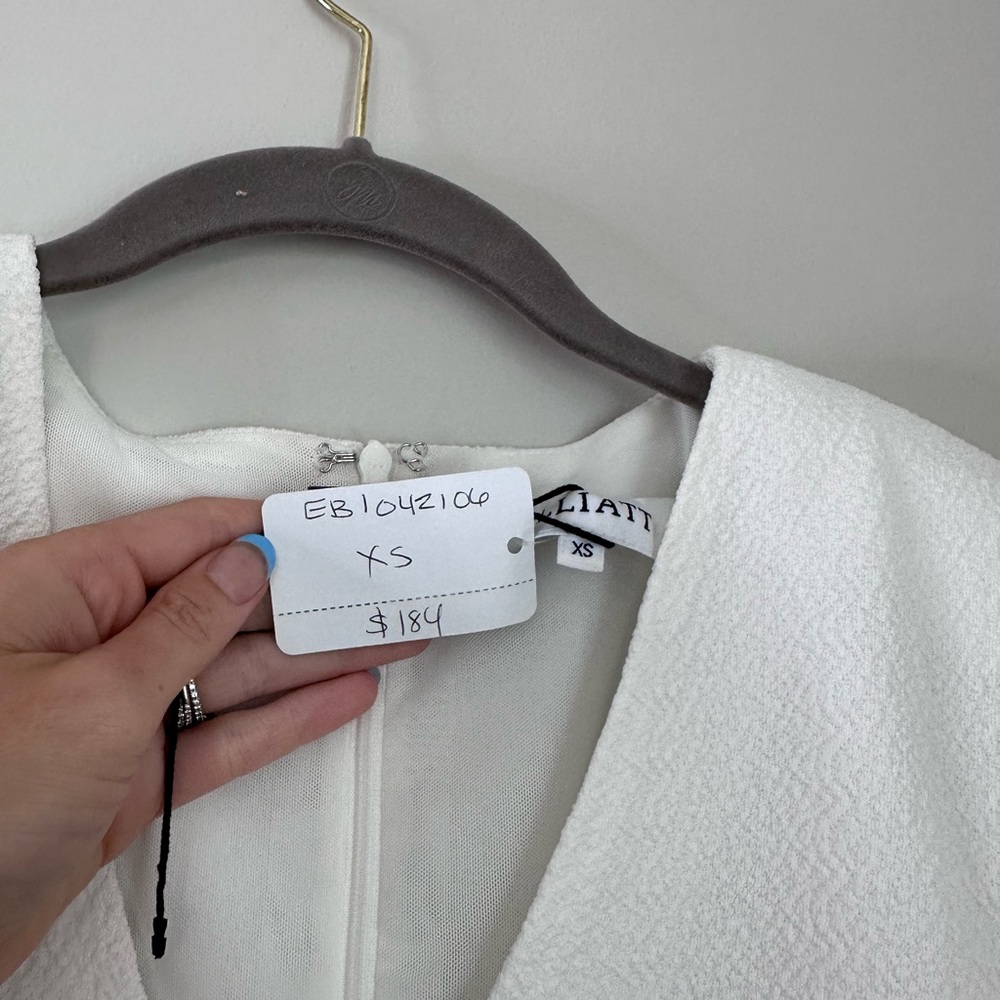 NEW WITH TAGS / French designer Dress for Bride!